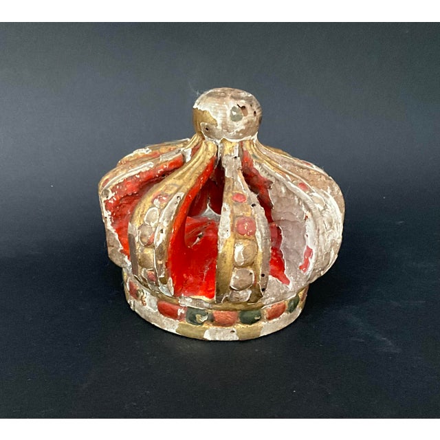 Rare antique religious crown in carved, polychromed and gilt wood, probably Spanish or Iberian, dating from the late 17th...