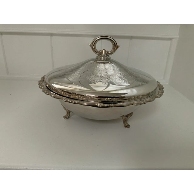 1970s Oneida Silverplate Chaffing Dish For Sale - Image 11 of 11