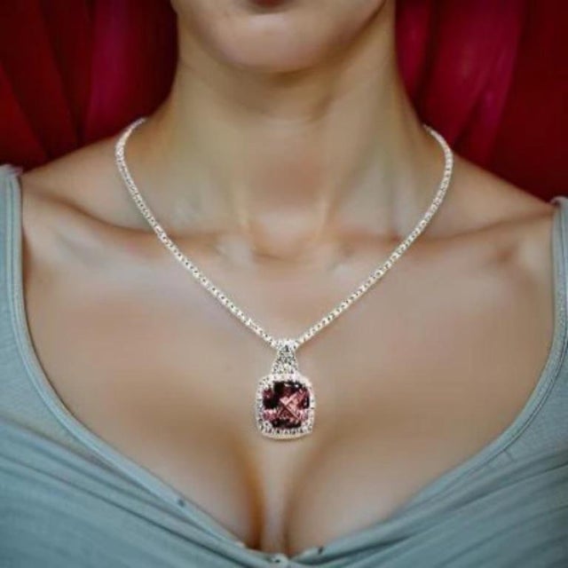Diamond Rubellite Tourmaline Necklace 5.47 TCW 18k Gold Certified For Sale - Image 4 of 18