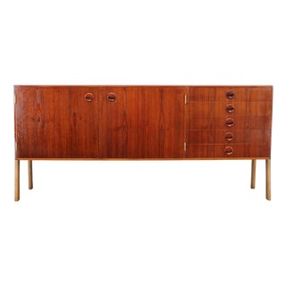 Mid-Century Modern Danish Sideboard in Oak and Teak Veneer, 1960s For Sale