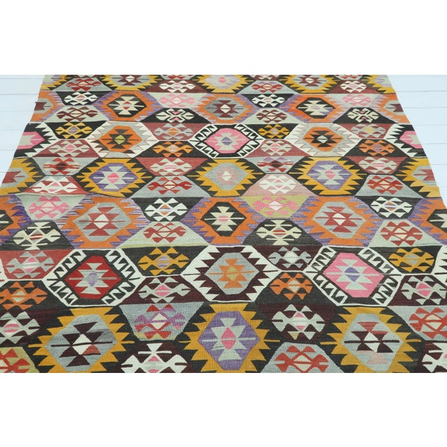 Amber 1960s Vintage Turkish Kilim Rug For Sale - Image 8 of 13
