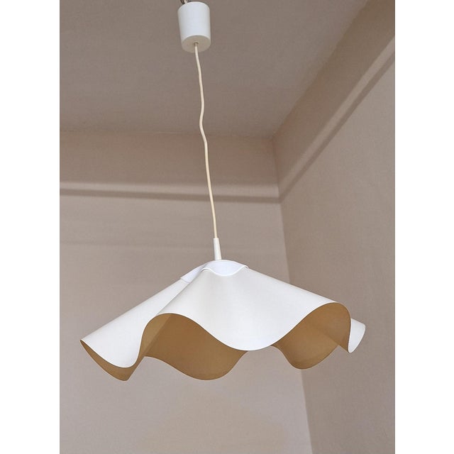 Vintage Tovaglia Tablecloth Lamp in White Vinyl with Plastic Mount, 1970s For Sale - Image 4 of 7