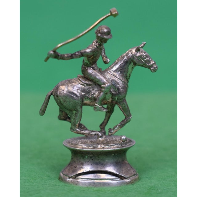 Sz: 2"H x 1 3/8"L x 5/8"D Hallmarked: London 1988 Alister Theodore Fennell (born 8 August 1951) is an English jewellery...