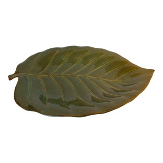 Vintage Ceramic Leaf Shaped Serving Platter For Sale