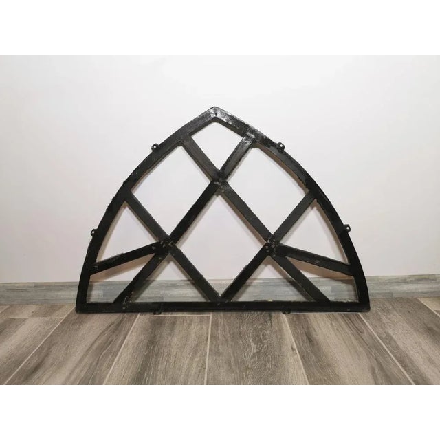 Vintage Metal Lattice Frame, in Good conditions. Designed 1920 to 1949