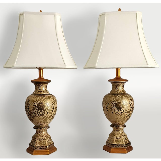 Vintage Hand Painted Ceramic Moorish Table Lamps Restored - A Pair For Sale In Miami - Image 6 of 14