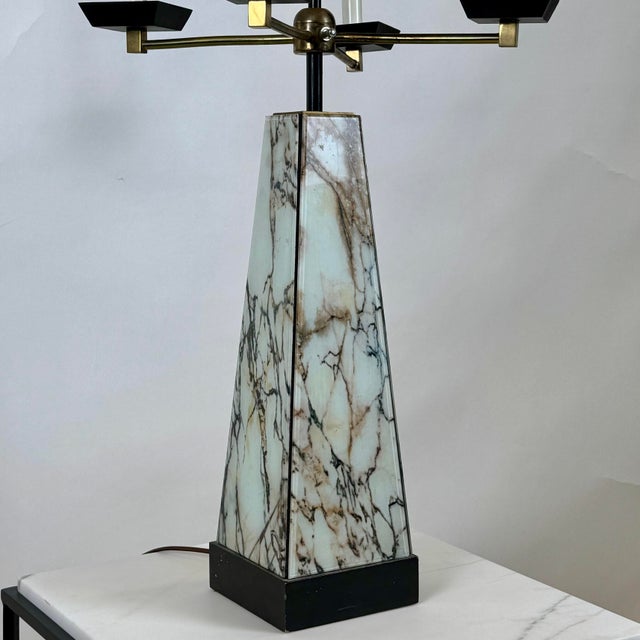 Mid-Century Obelisk Candelabra Lamp in the Style of Tommi Parzinger For Sale In Los Angeles - Image 6 of 10