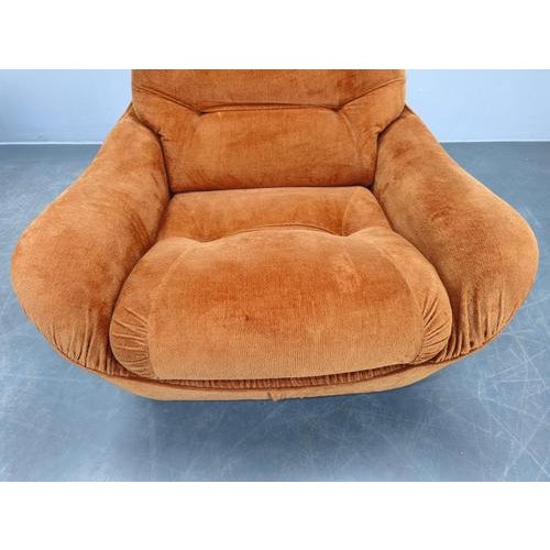 Space Age Italian Lounge Chairs in Orange Upholstery, 1970s, Set of 2 For Sale - Image 15 of 18