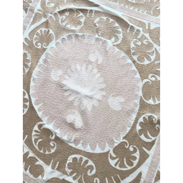 Textile Central Asian Suzani Wall Hanging For Sale - Image 7 of 9