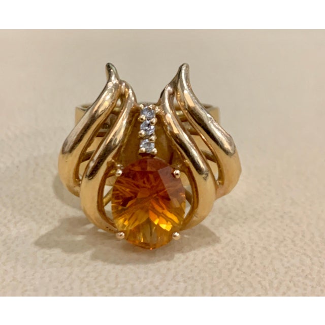 4 Carat Oval Citrine and Diamond Ring in 14 Karat Yellow Gold, Estate For Sale In New York - Image 6 of 18