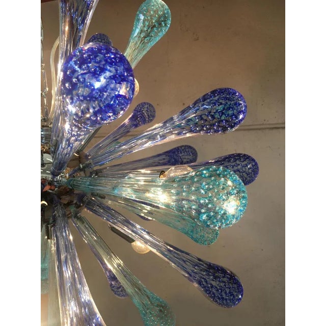 Blue Murano Glass Sputnik Chandelier with Blue Air Drops and Kromo Metal Frame from Simoeng For Sale - Image 8 of 13