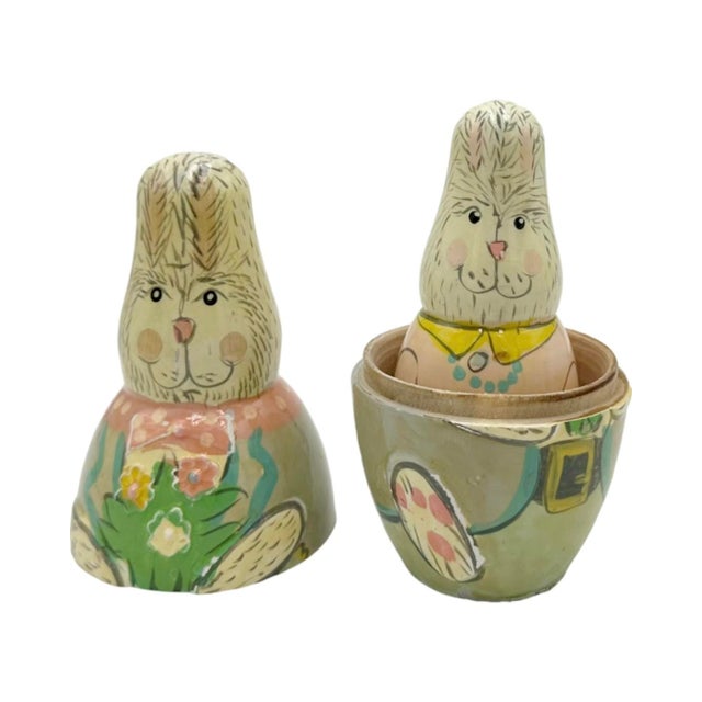 Contemporary Vintage Easter Bunny Rabbit Nesting Dolls Midwest Importers Wooden Matryoshka For Sale - Image 3 of 13