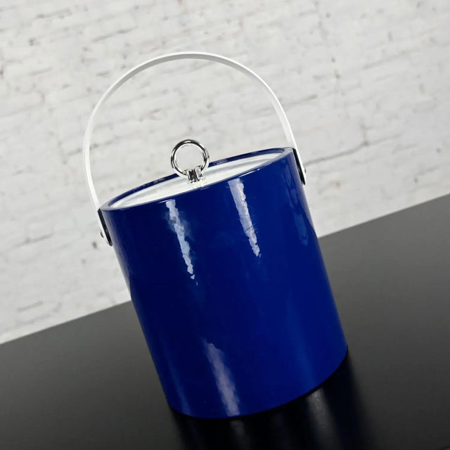 Plastic Vintage Mid-Century Modern Blue Ice Bucket by Morgan & Company Bucket Brigade For Sale - Image 7 of 13