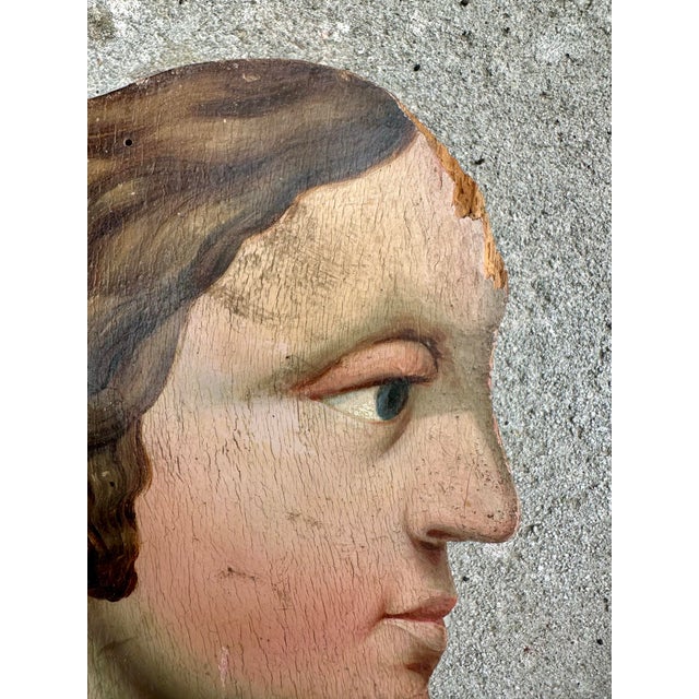 Early 19th Century Pair of Continental Polychrome and Gesso Decorated Carved Wood Adoring Angels. For Sale - Image 4 of 12