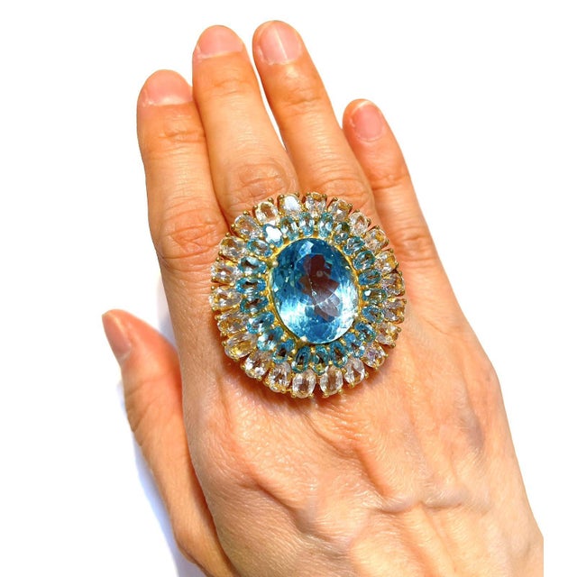 Bochic "Flamenco" Vintage Blue Topaz & White Topaz Gem Ring 18K Gold & Silver For Sale In New York - Image 6 of 18