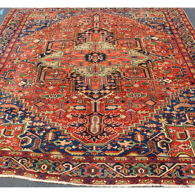 Red Colorful Antique Persian Heriz-Serapi With Geometric Medallion Design 9'5" X 12'0" For Sale - Image 8 of 10