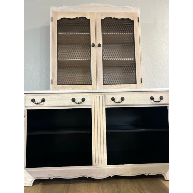 1920s French Hutch For Sale - Image 4 of 10