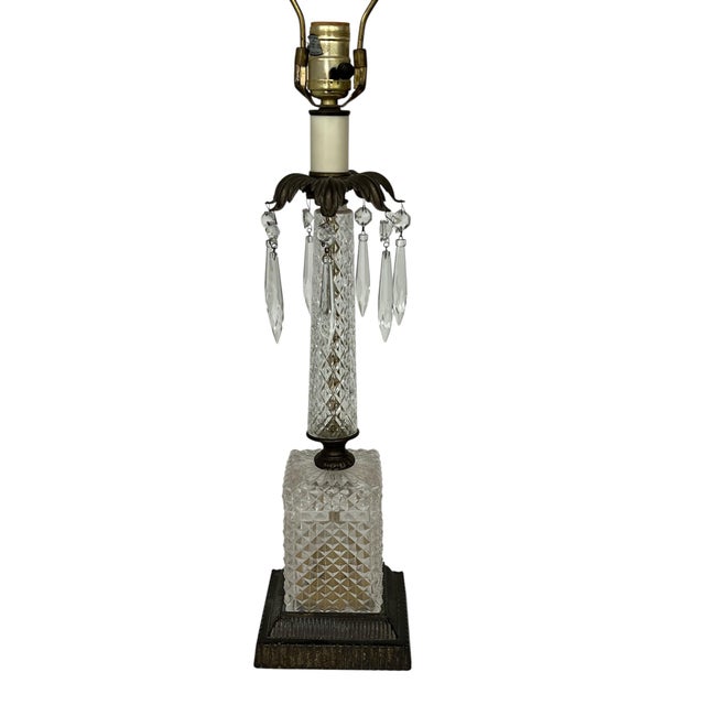 Early 20th Century Vintage Hollywood Regency Diamond Pattern Columnar and Block Base pressedGlass Lamp For Sale - Image 5 of 6