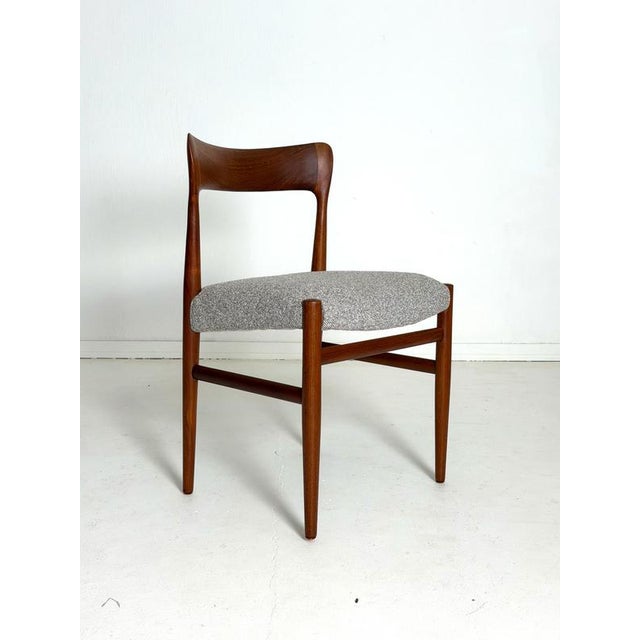 Mid-Century Modern Danish Dining Chairs in Teak, Set of 6 For Sale - Image 3 of 12