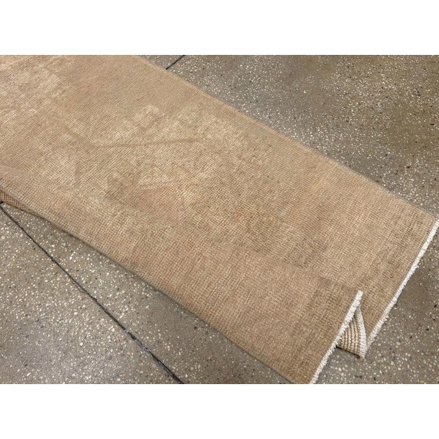Galerie Shabab Collection Mid-20th Century Turkish Anatolian Long Runner For Sale - Image 9 of 10