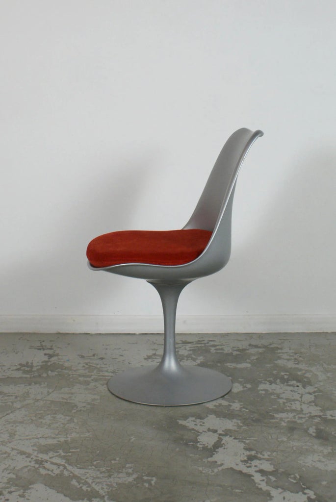 Tulip Dining Chair by Eero Saarinen for Knoll | Chairish