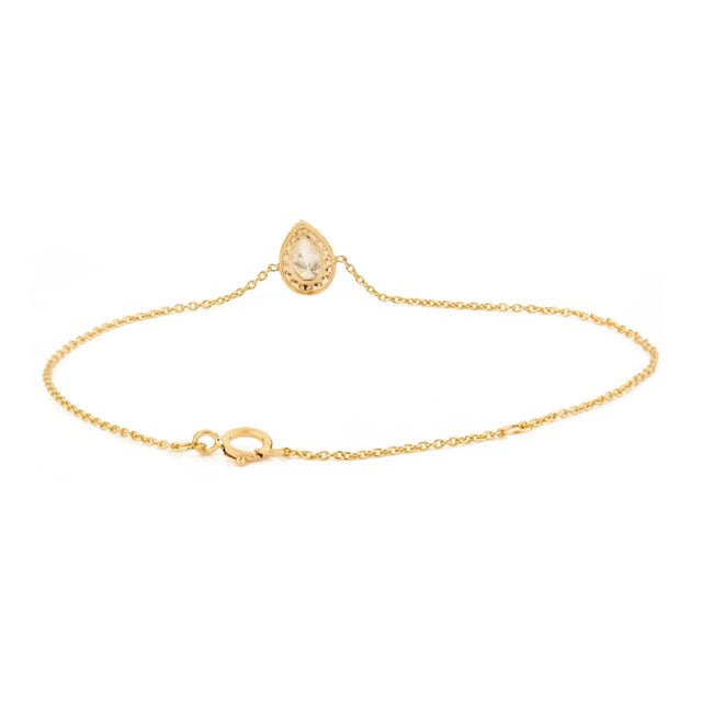 Minimalist Pear Cut Diamond Halo Solitaire Chain Bracelet in 14k Yellow Gold For Sale - Image 9 of 15
