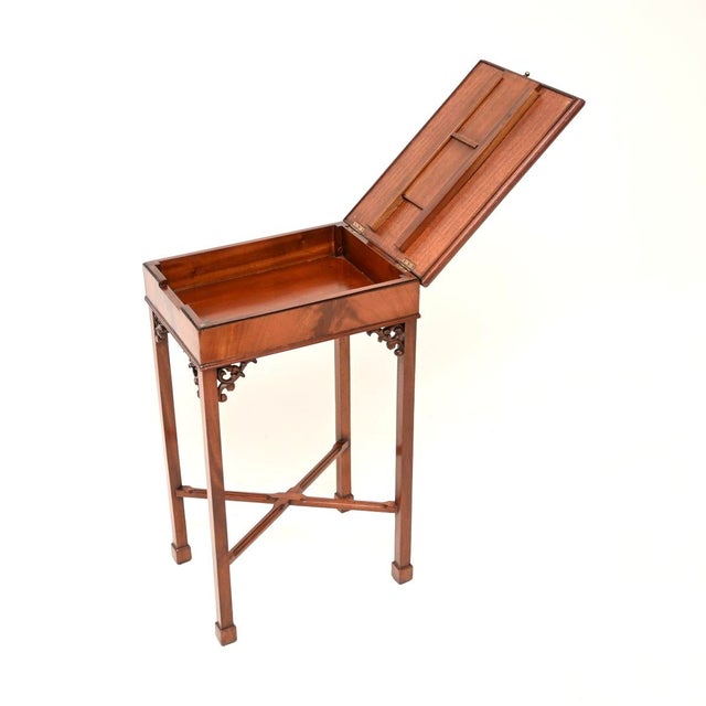 1920s Vintage Chippendale Style Occasional Side Table, 1920 For Sale - Image 5 of 11
