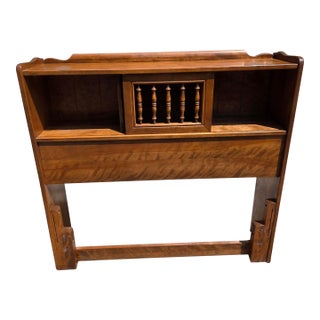Ethan Allen / Baumritter Solid Hard Rock Maple Colonial Style Twin Size Bookcase Headboard For Sale