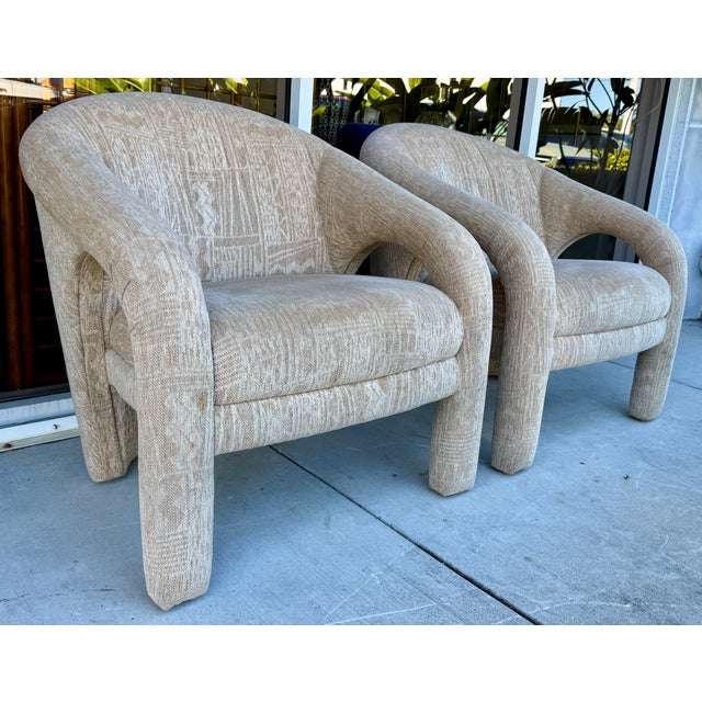 Pair of Sculptural "Elephant Chairs" by Weiman After Vladimir Kagan For Sale In Miami - Image 6 of 11