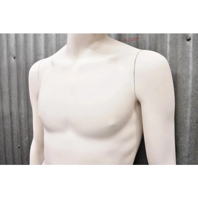 Late 20th Century Male Fiberglass White Matte Finish Full Body Display Mannequin by Almax (A) For Sale - Image 4 of 12