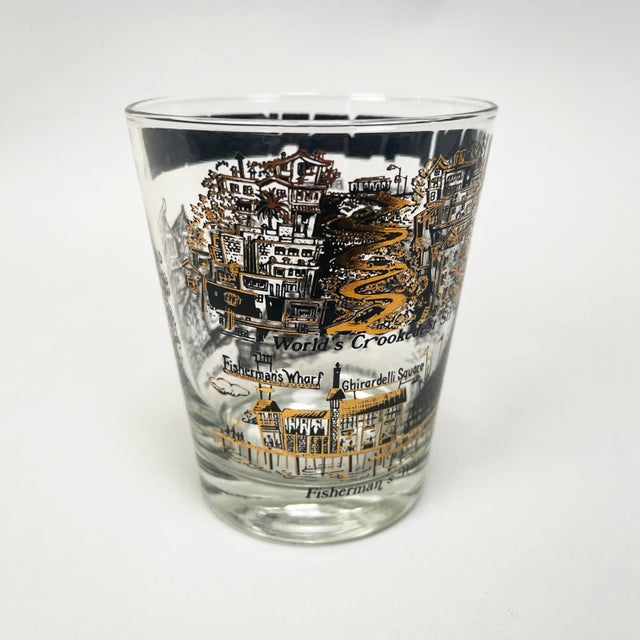 1970s Swanky Mid-Century Modern Barware Gilded San Francisco Souvenir Glasses - a Pair For Sale - Image 4 of 13