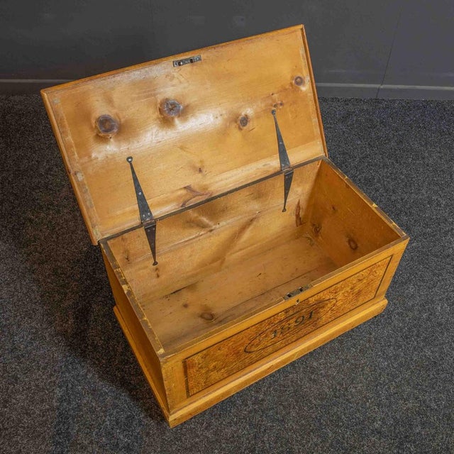 Victorian Scrumbled Pine Box For Sale - Image 4 of 14