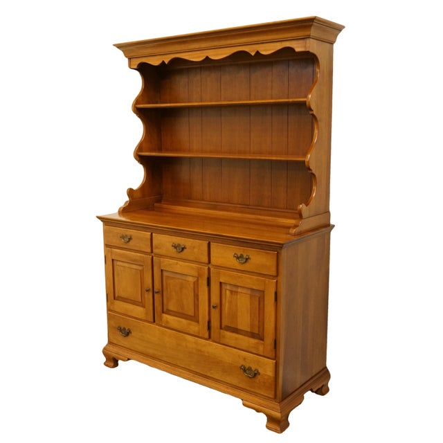 20th Century Traditional Thomasville Furniture Welsh ...