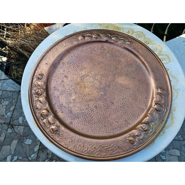 Art Deco Copper Tray, dimensions: diameter 55.5 cm, height 3 cm.