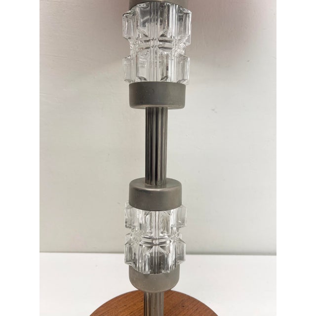 Mid-Century Table Lamp in Glass and Wood with Red Shades, 1960s For Sale - Image 6 of 15