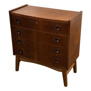 Danish Modern Teak & Oak Four-Drawer Commode, Manner of Kai Kristiansen Circa 1960's Mid Century For Sale