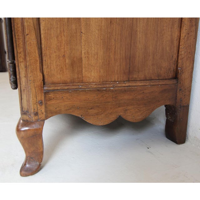 Provincial Louis XV French Walnut Enfilade or Sideboard, 1800s For Sale - Image 18 of 18
