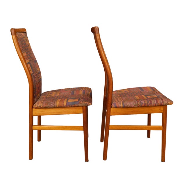 1980s Pair Vintage Danish Teak Side Accent Chairs – Schou Andersen Denmark – Funky 80s Upholstery For Sale - Image 5 of 12