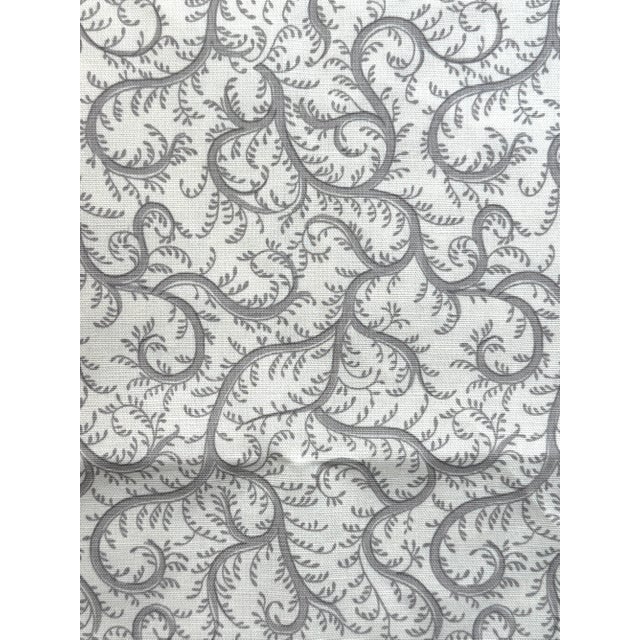 Sister Parish Sister Parish "Petite Plumbago" Linen Fabric - 3 Yards For Sale - Image 4 of 8
