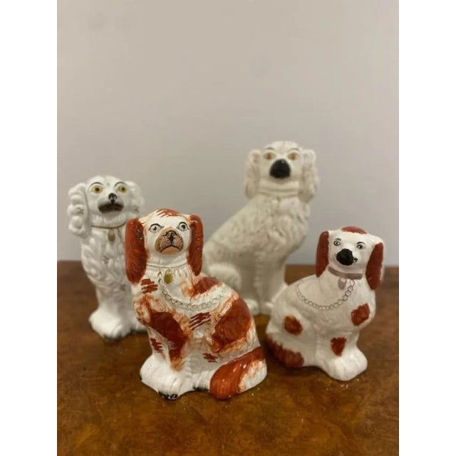 Antique Hand Painted Spaniels from Staffordshire, 1880, Set of 4 For Sale - Image 3 of 4