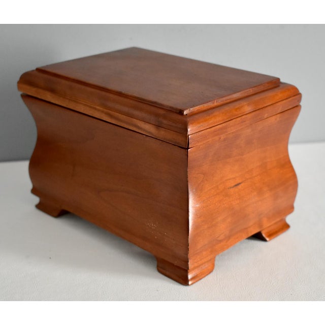 Vintage Mahogany Bombe' Shaped Tea Caddy Style Box For Sale - Image 9 of 13