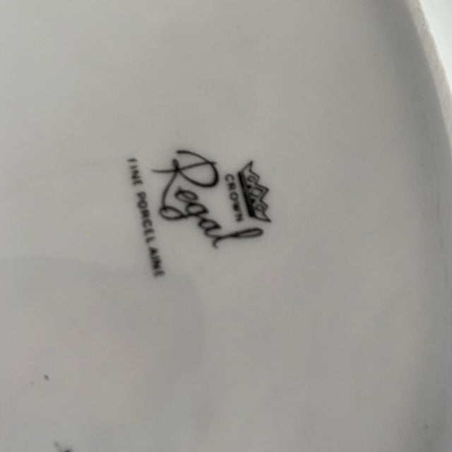 Mid-Century Modern Mid Century Crown Regal Fine Porcelain Fish Plates- Set of 5 For Sale - Image 3 of 9