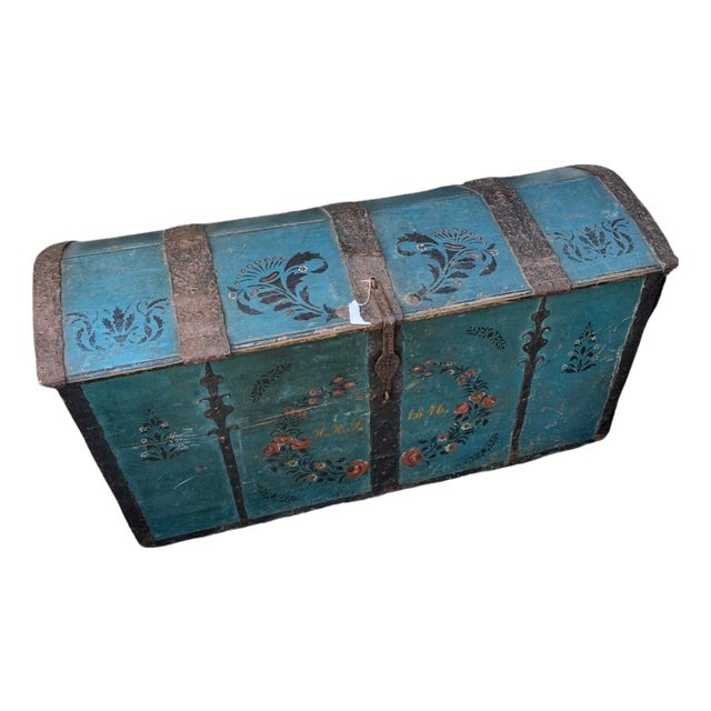 Antique Wood Painted Swedish Dome Top Trunk 19 Century For Sale