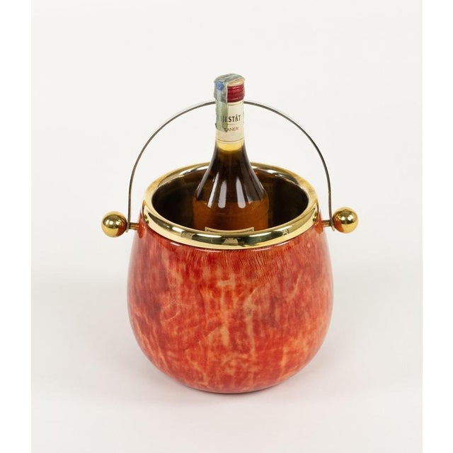 Mid-Century Modern Ice Bucket in Red Goatskin and Brass by Aldo Tura, Italy, 1960s For Sale - Image 4 of 18