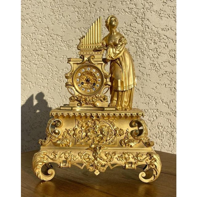 Clock in Gilt Bronze For Sale - Image 12 of 13