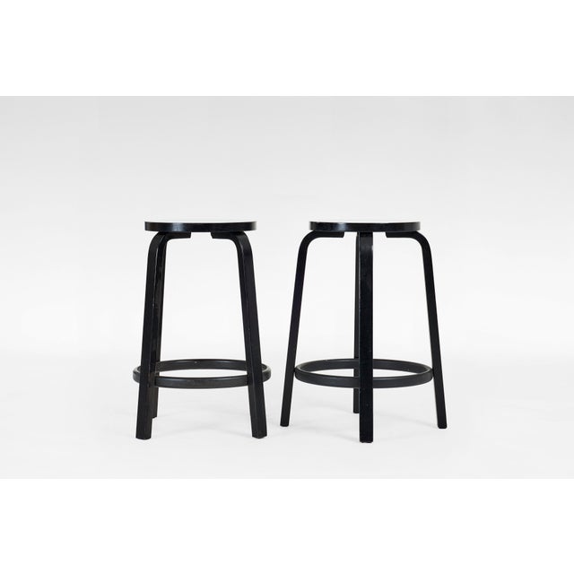 Model 64 Bar Stools by Alvar Aalto for Artek, Finland, 1930s, Set of 4 For Sale - Image 3 of 5