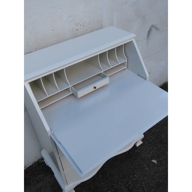Painted White Serpentine Secretary Desk 6331 For Sale - Image 16 of 16