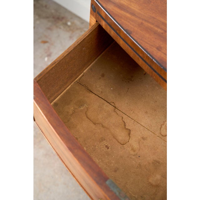 George III Period Mahogany Bowfront Chest With Brass Floral Knobs (C. 1820) For Sale - Image 9 of 15