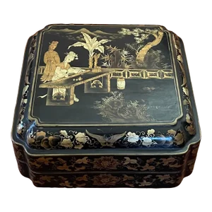 Mid 20th Century Large Japanese Lacquer Box