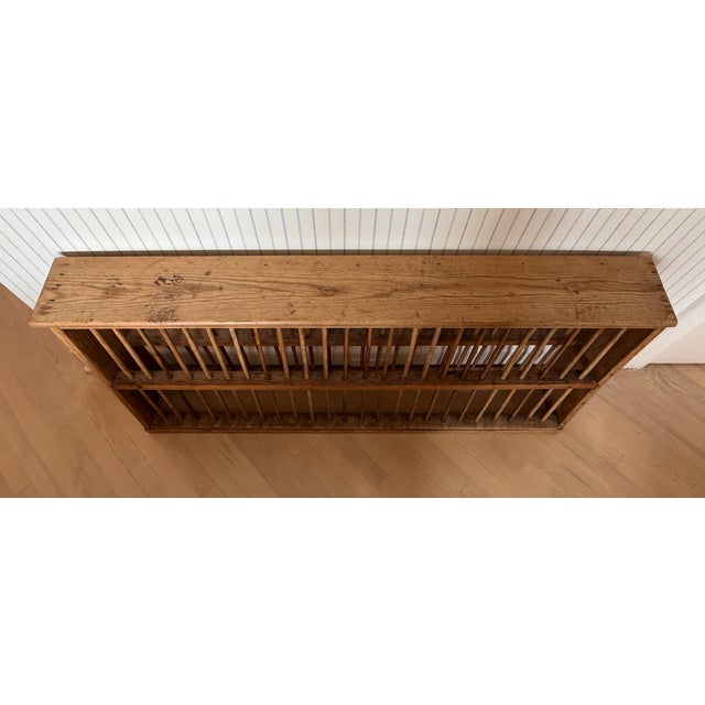 Antique English Pine Edwardian Plate Rack for 50 Dishes For Sale - Image 10 of 17